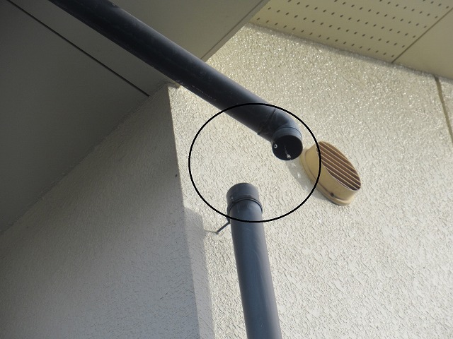 笛吹市　雪害雨樋破損